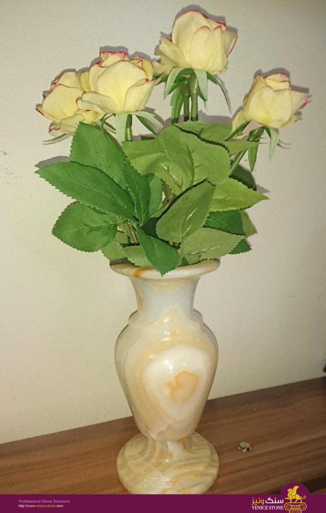 گلدان کوچک رومیزی با سنگ مرمر